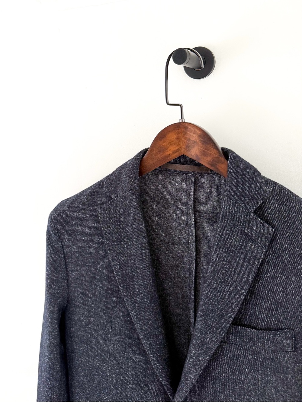Eleventy Navy Silk Wool-Blend Two-Button Sport Coat Blazer Navy Textured 38R - Picture 7 of 16